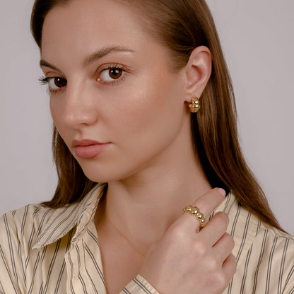 GRANDE CROISSANT GOLD STATEMENT RING