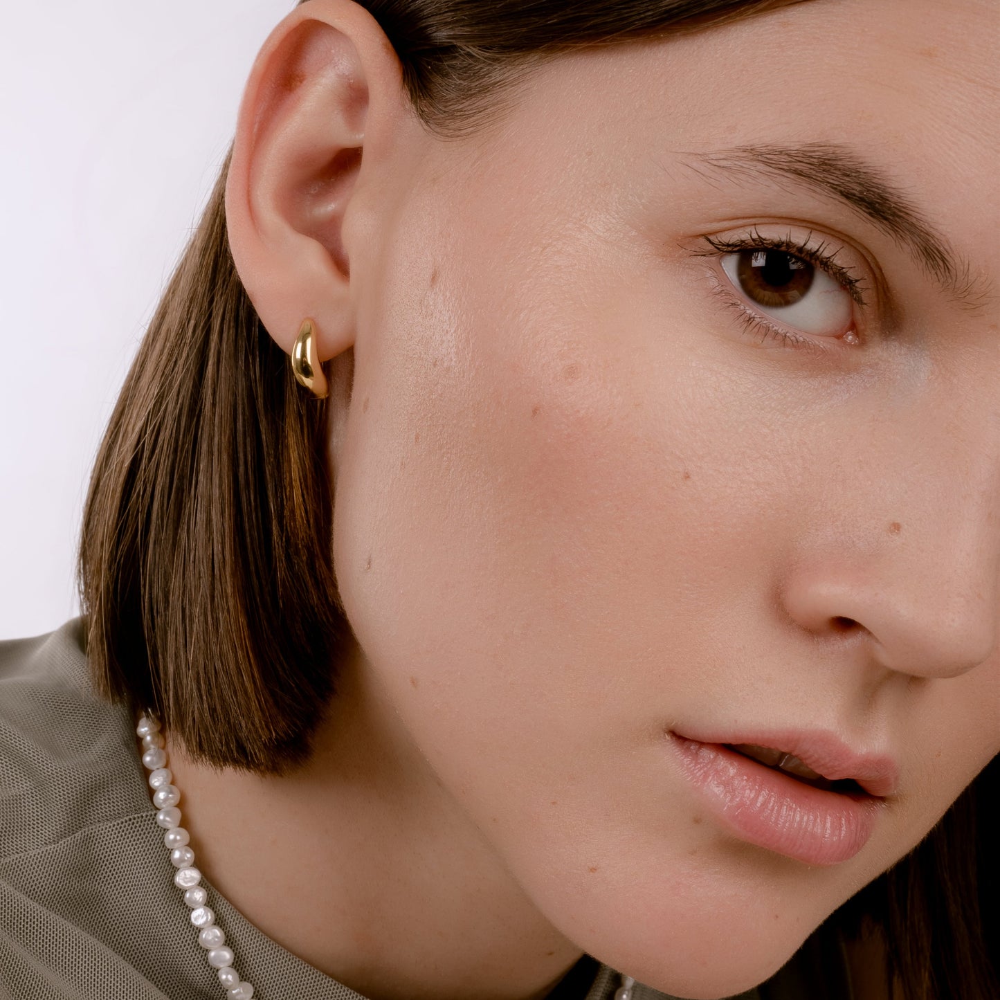 HEIRLOOM WAVY HOOP GOLD PLATED EARRINGS