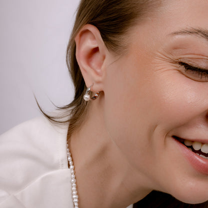 CREMA PEARL HOOP EARRINGS