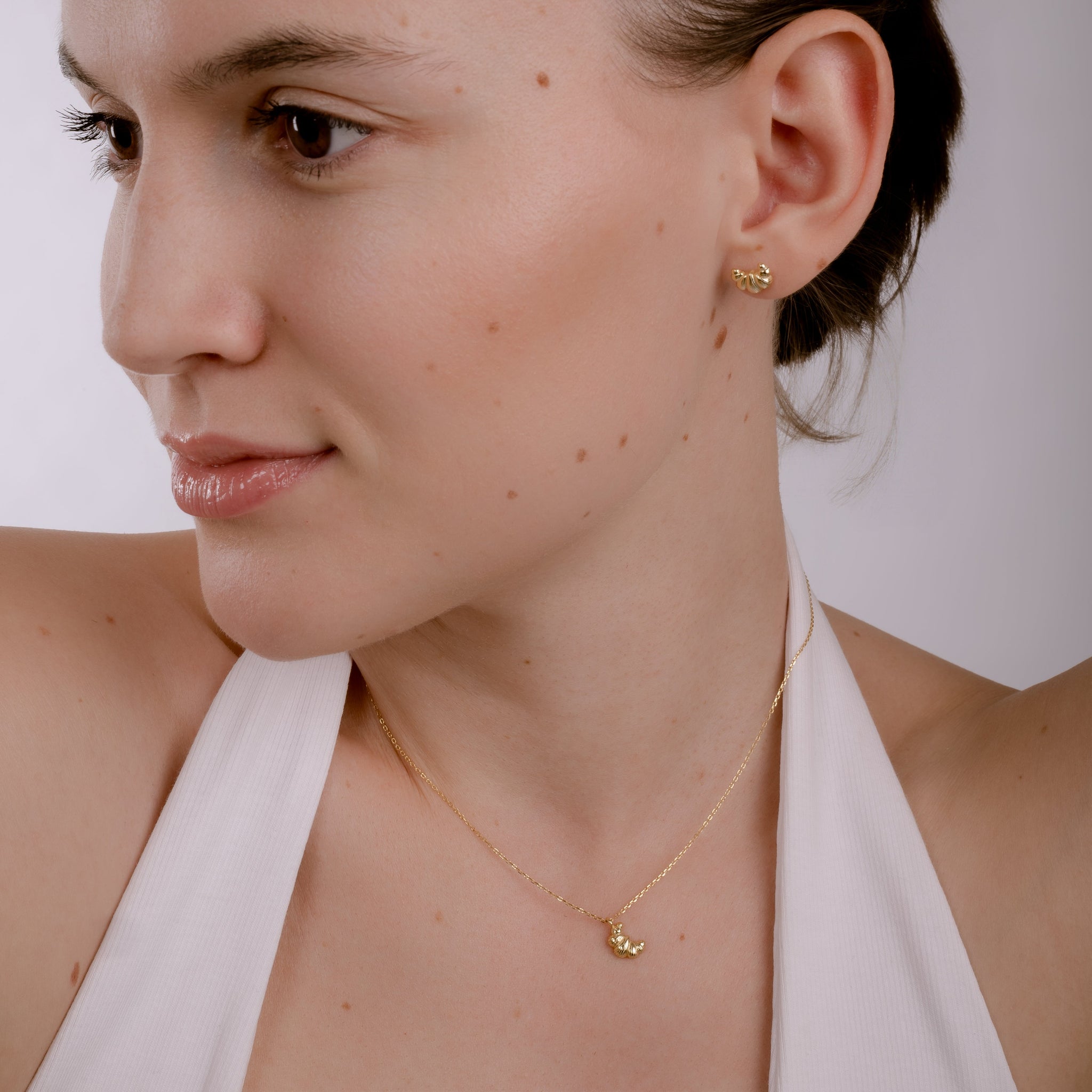 PETIT CROISSANT GOLD EARRINGS