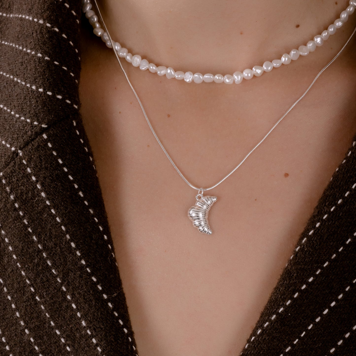 CREMA PEARL SILVER NECKLACE