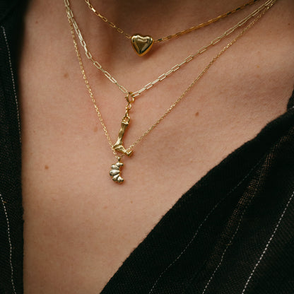 PETIT CROISSANT GOLD NECKLACE