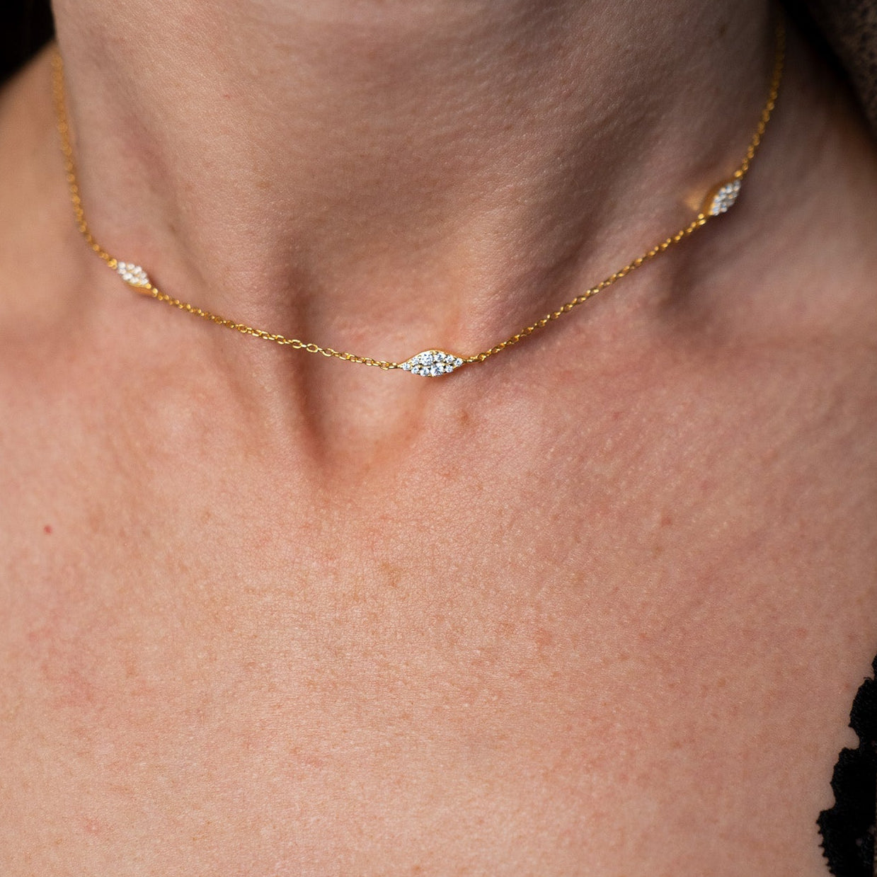 COLIER GOLD LEAFY CU ZIRCONIA
