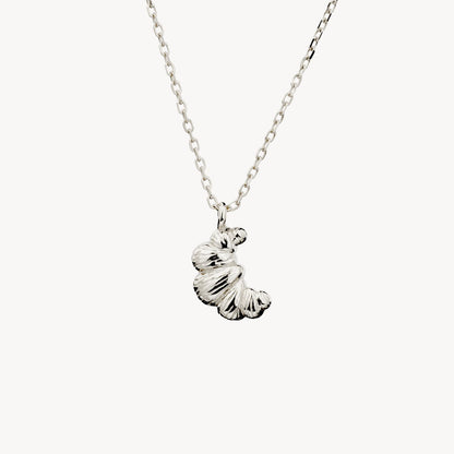 PETIT CROISSANT SILVER NECKLACE